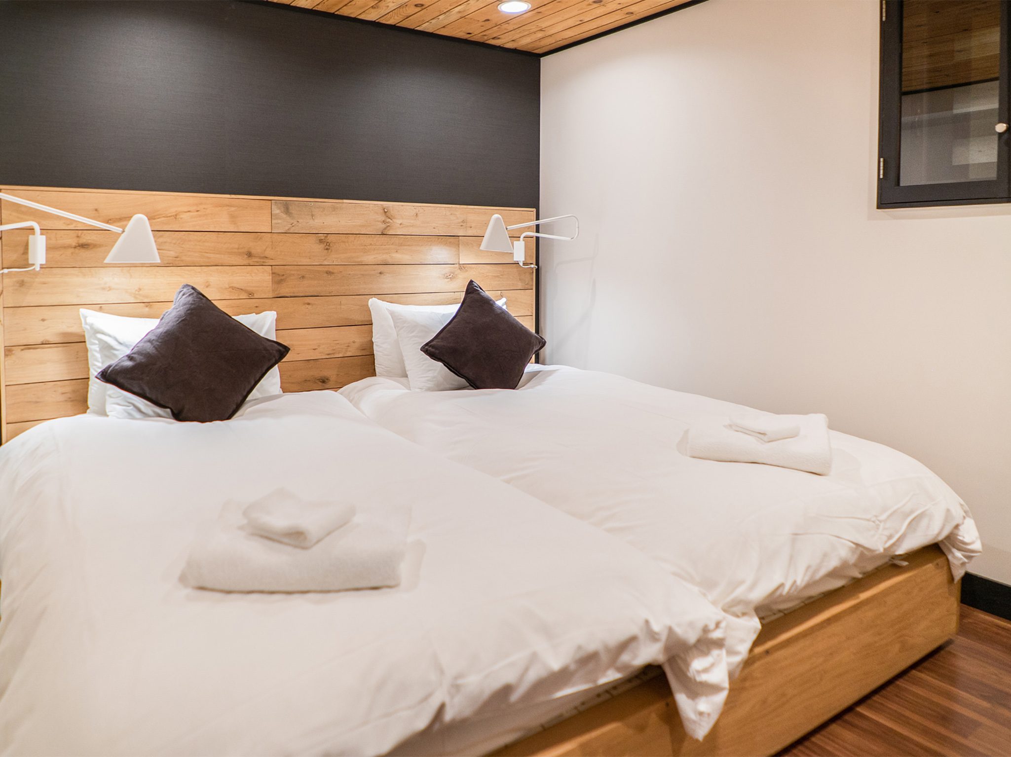 Momiji Lodge - Guest bedroom